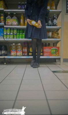 欧美亚板材_HD免费全集观看