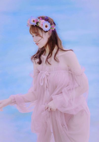 美女胸罩秘露出奶头_国产剧高清完整版