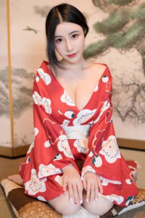 欧美性感奶罩_国产剧高清完整版