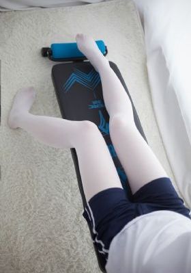 成人色情美女裸体图片_720在线播放观看