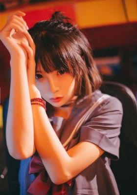 日本舔眼珠av番号_BD国语在线观看高清